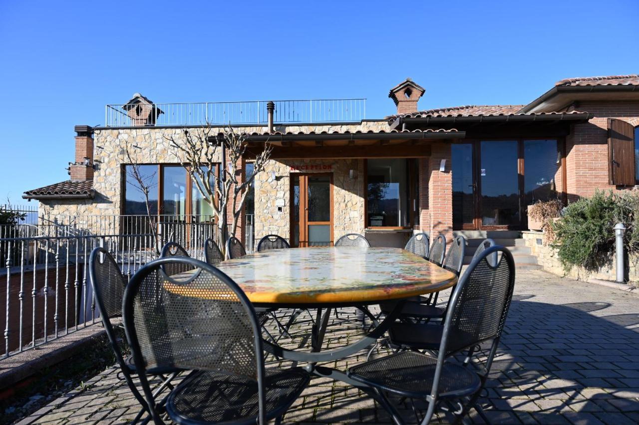 Agriturismo A Casa Mia 古比奥 外观 照片