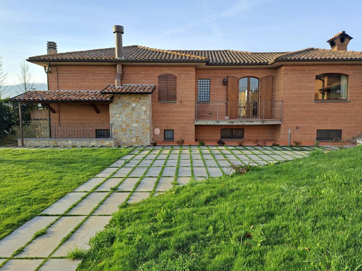 Agriturismo A Casa Mia 古比奥 外观 照片
